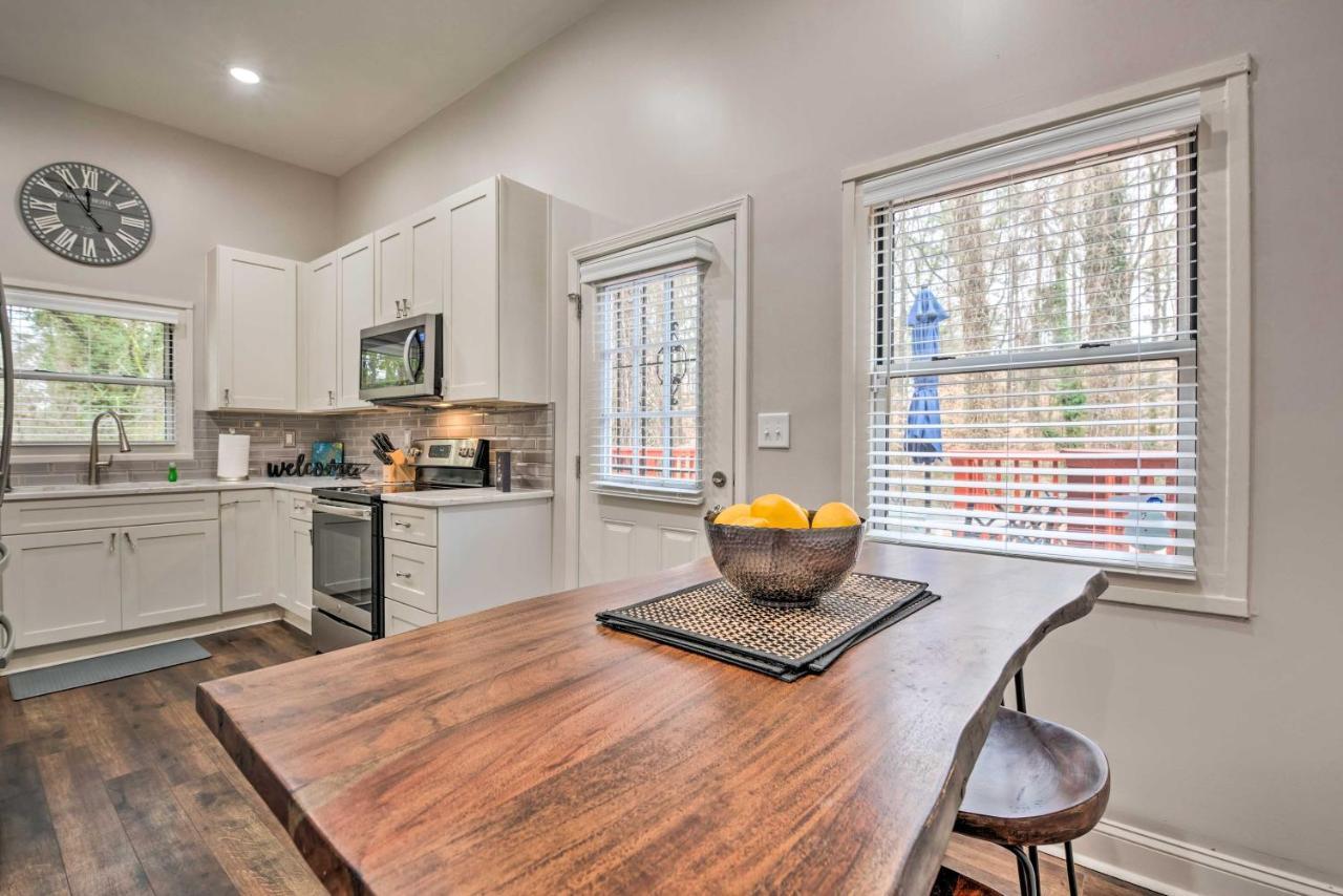Atlanta Retreat With Deck In Greenbriar Area! Exteriér fotografie