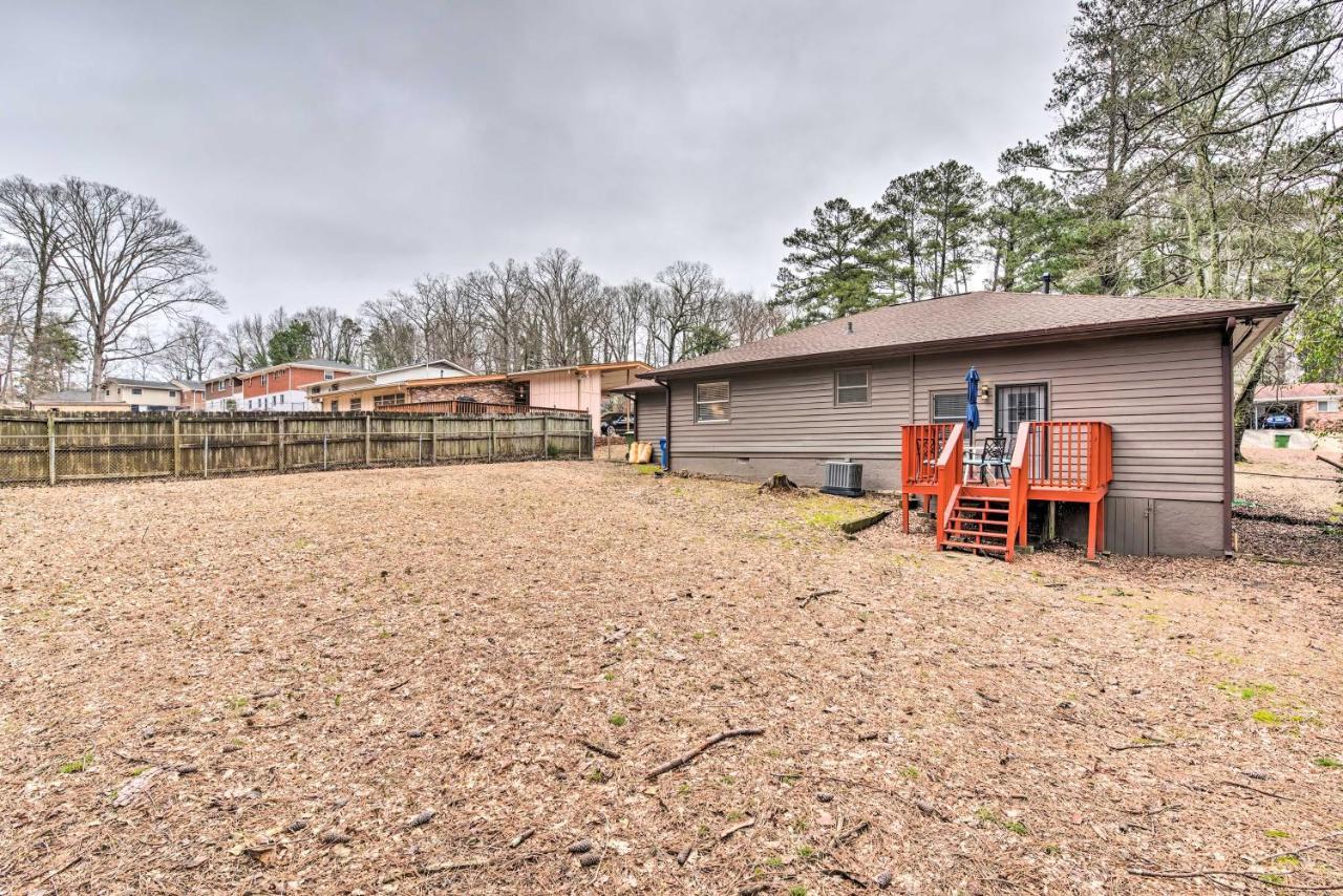 Atlanta Retreat With Deck In Greenbriar Area! Exteriér fotografie